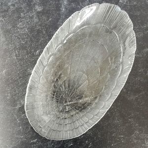 Pasabahce pressed glass platter,pristine condition
